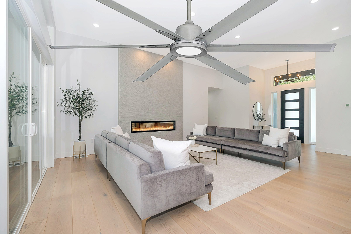 Guide to Selecting a Large Ceiling Fan
